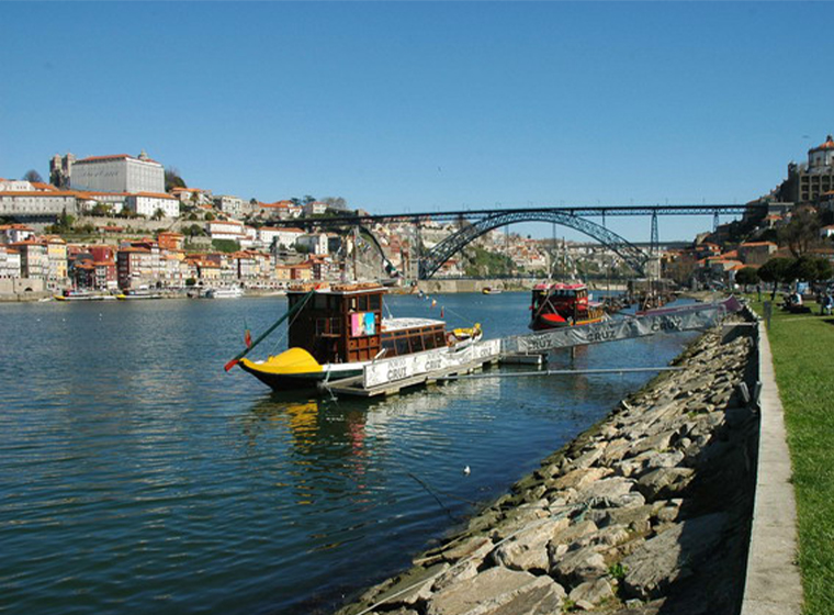 passear no cais do Porto
